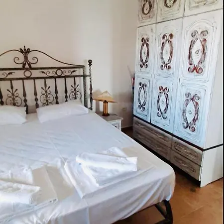 Complex Monastery 1 -marina Dinevi -saint Appartement