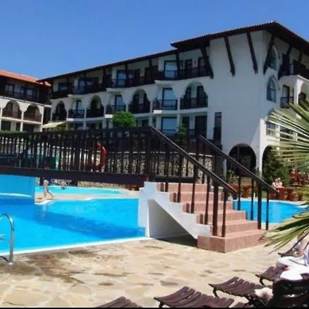 Apartment Complex Monastery 1 -marina Dinevi -saint Vlas